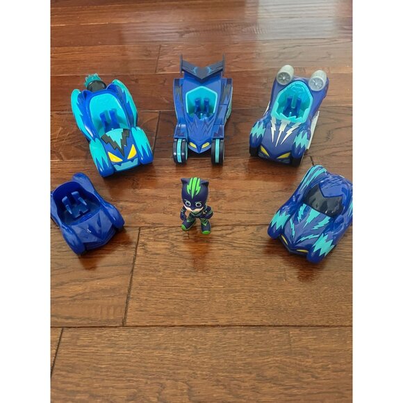 Catboy PJ Mask Car Toy Bundle - Picture 1 of 7